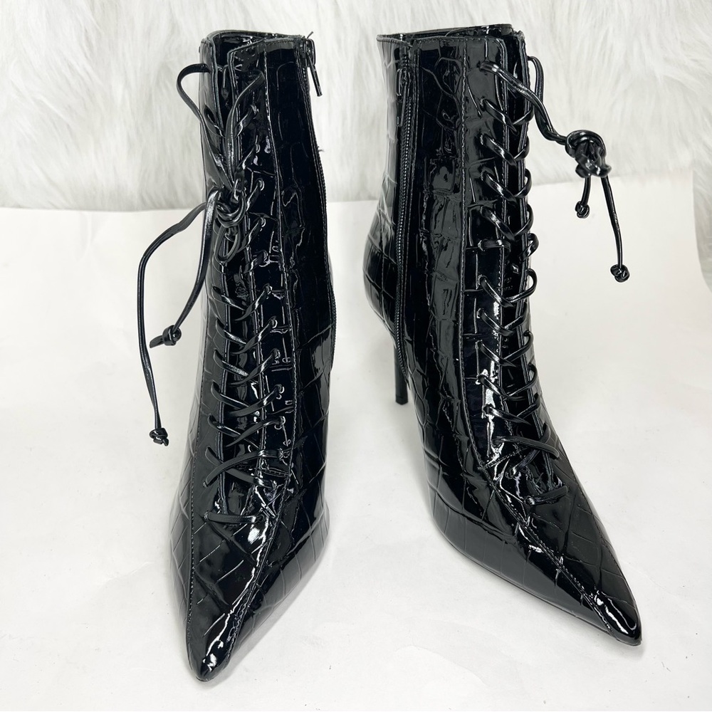 I.N.C. International Concepts Hariet Lace Up Booties Black Croc Patent Size 8.5M - Picture 2 of 14